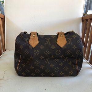 Louis Vuitton Speedy 30